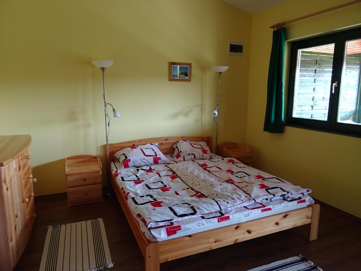 Kisrejtek Apartmanház Lispeszentadorján Esterno foto