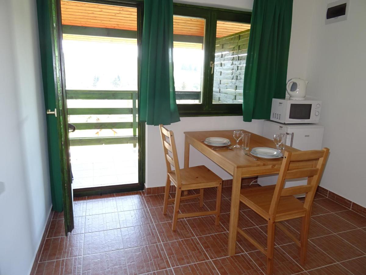 Kisrejtek Apartmanház Lispeszentadorján Esterno foto